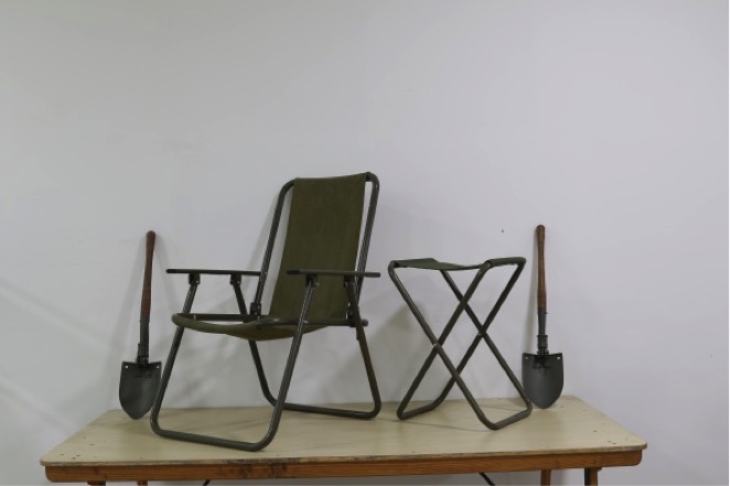 Army folding online chair